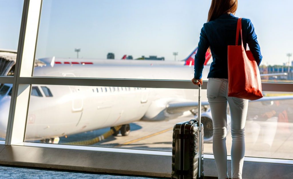 10 tips that make traveling easier and faster.