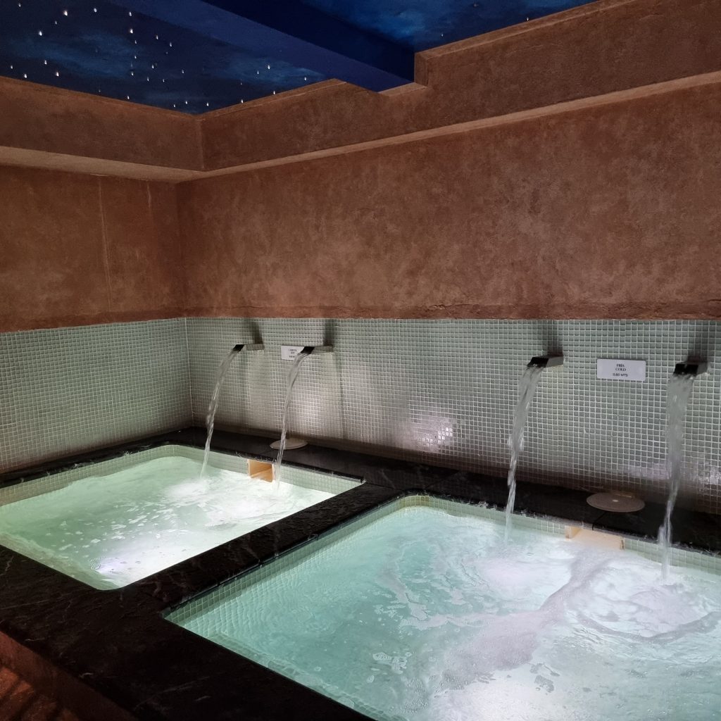 Hotel Hospes Palacio del Bailío, Cordoba -Hot Tubs from the Roman Age 