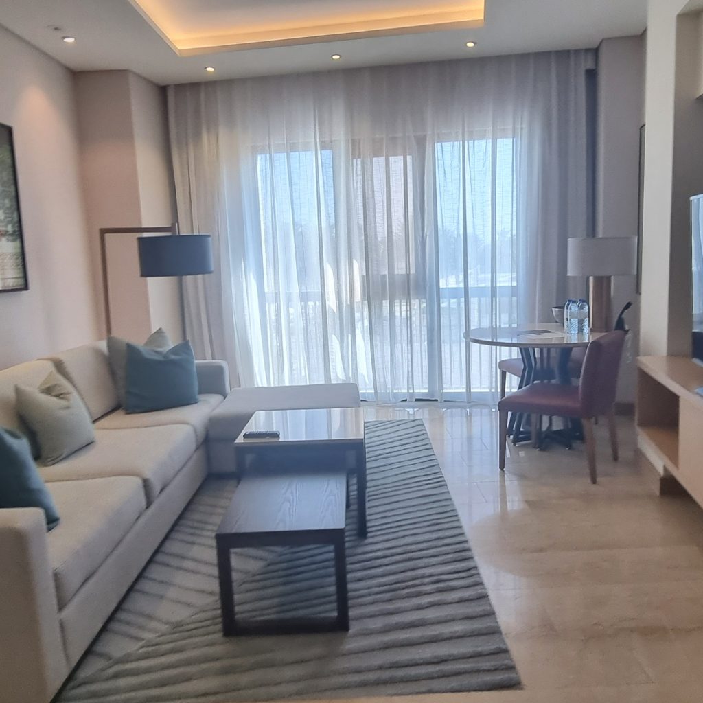 InterContinental Fujairah suite living area