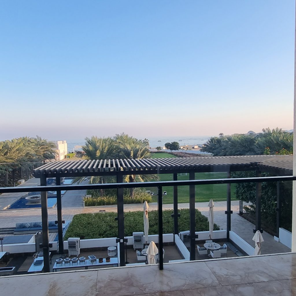 InterContinental Fujairah Lobby balcony beach view